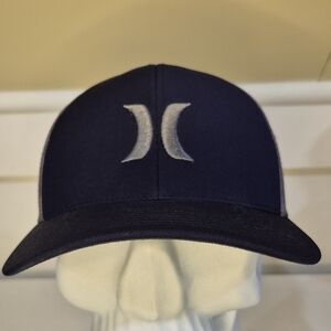 The Classic Navy and Gray Men's Hat 1599/612